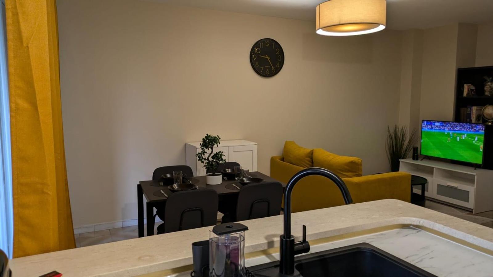 Apartment Evasion - Orly A 12 Min De Paris Paray-Vieille-Poste