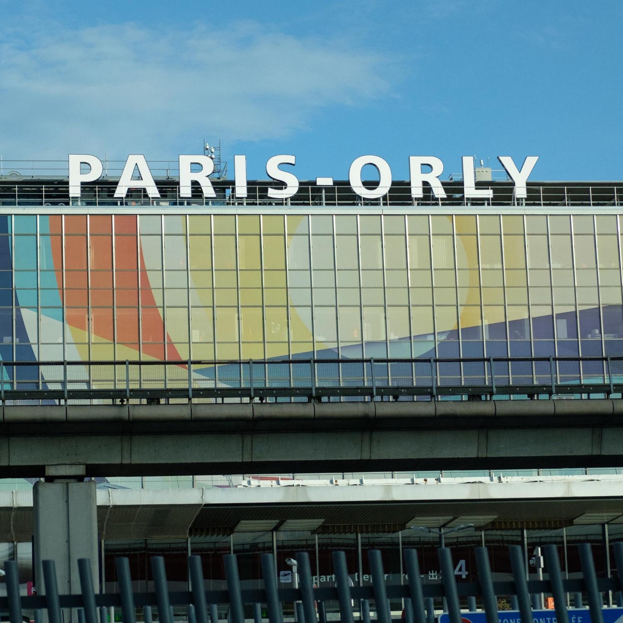 Evasion - Orly A 12 Min De Paris